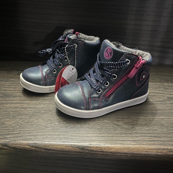 Flamingo kids shoes sz 27 NWT - Picture 2 of 4